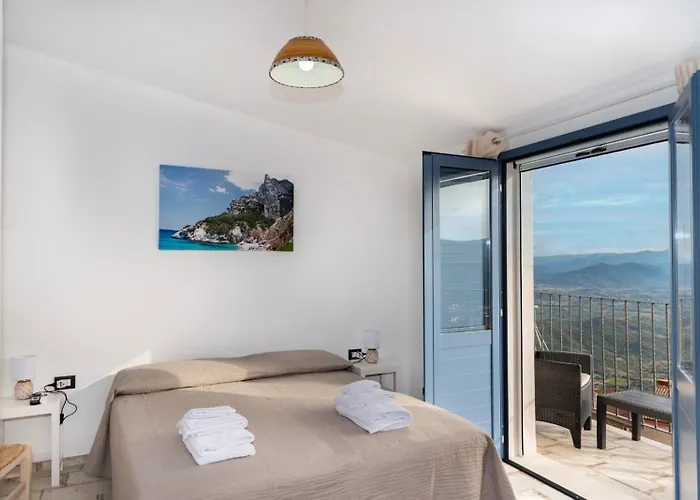 Golgo Alojamento de Acomodação e Pequeno-almoço Baunei